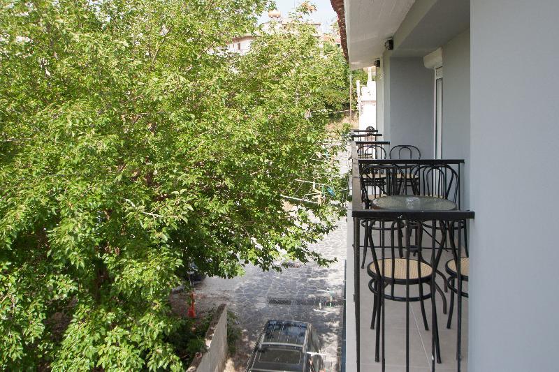 Pension Avocado İskados Dış mekan fotoğraf